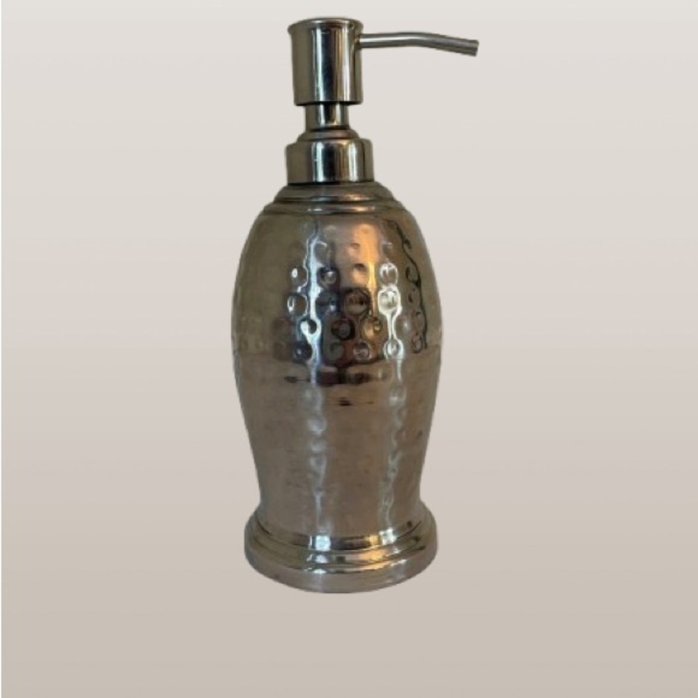 NWOT Hammered Silver Soap Dispenser Pump